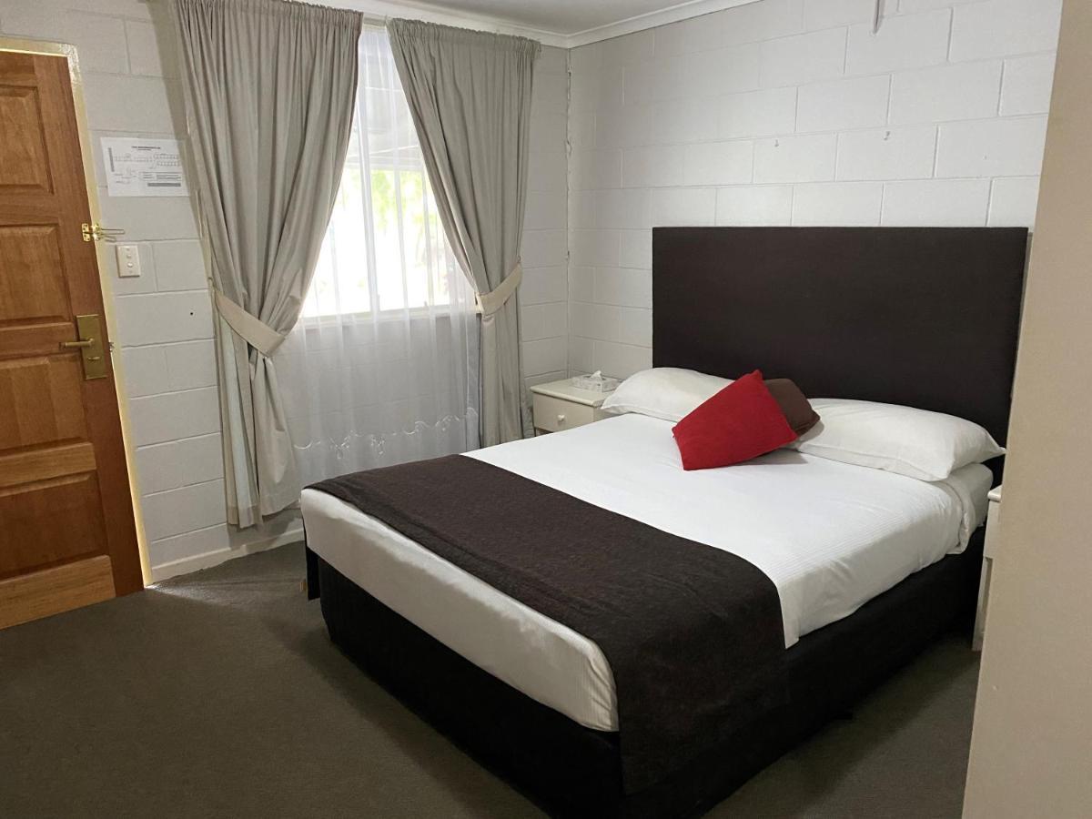 Puffers Inn Loganholme Eksteriør billede