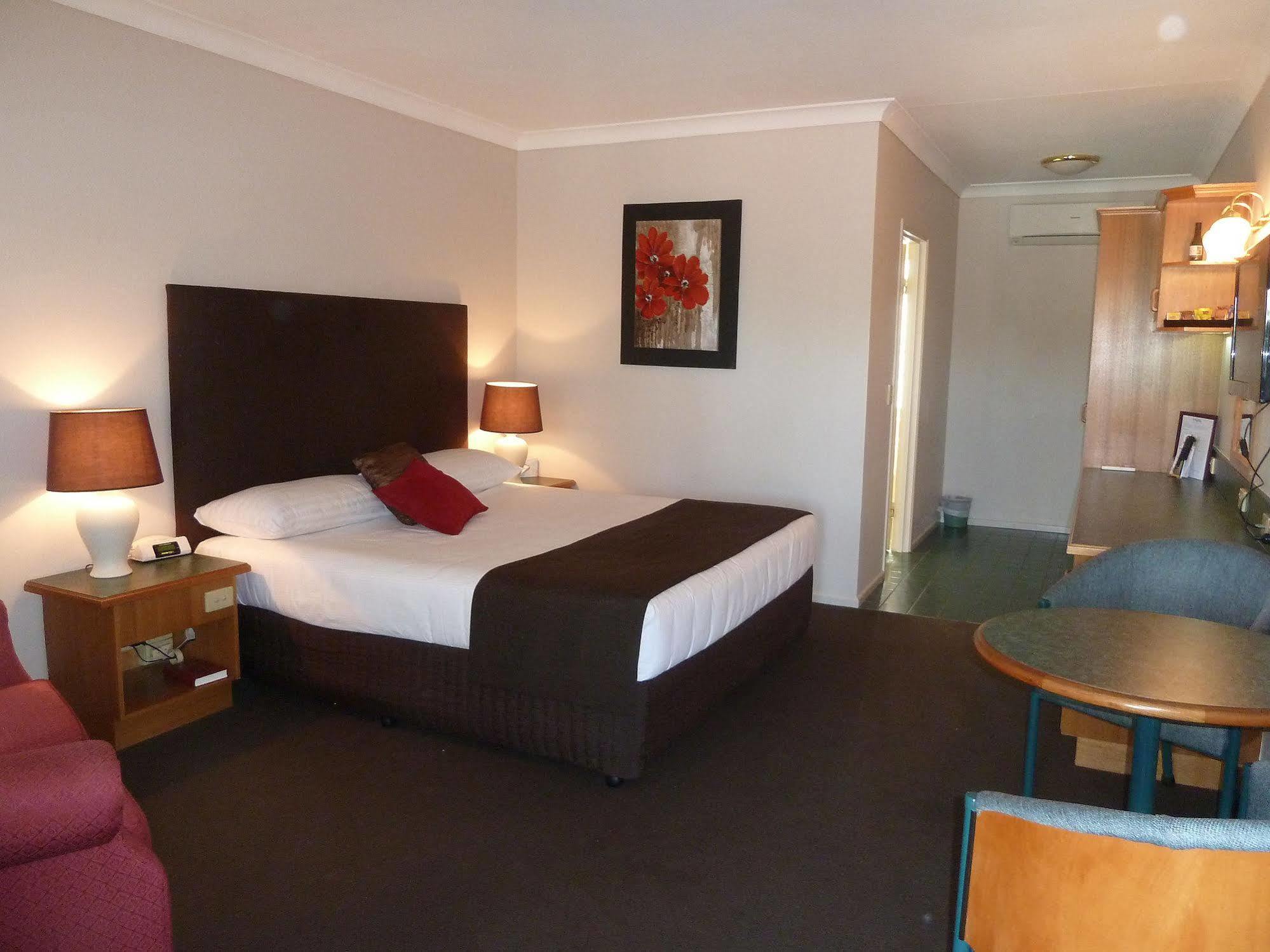 Puffers Inn Loganholme Eksteriør billede